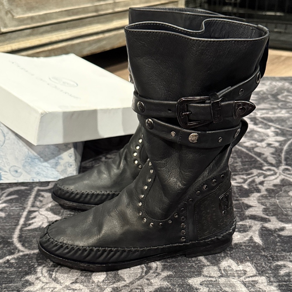 Karma of Charme Black Leather Studded Women's Boots Sz 7.5 (Euro Sz 38) *NEW